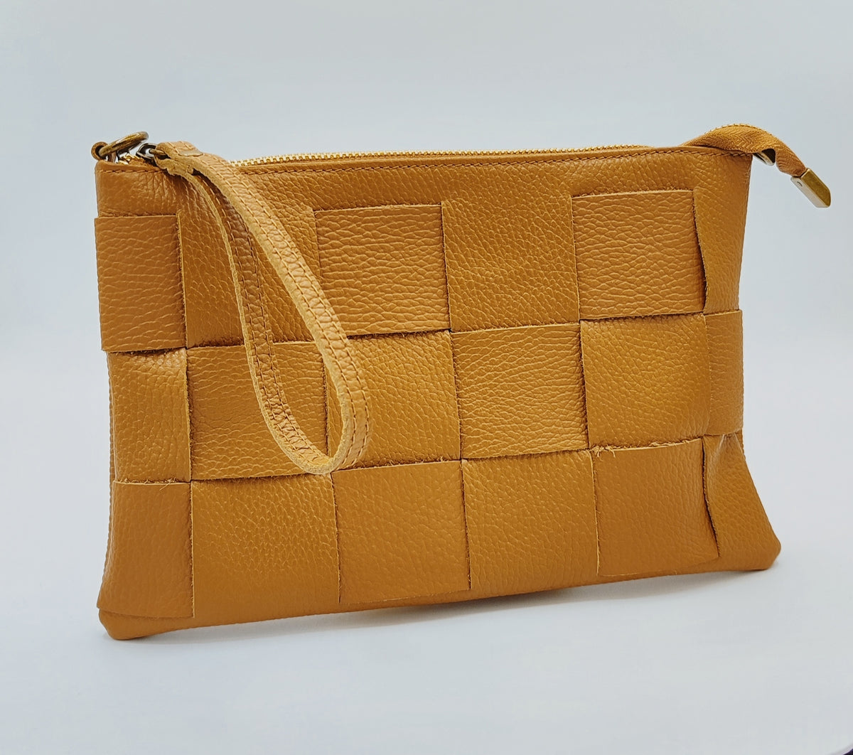 Bolso troquelado pequeño camel