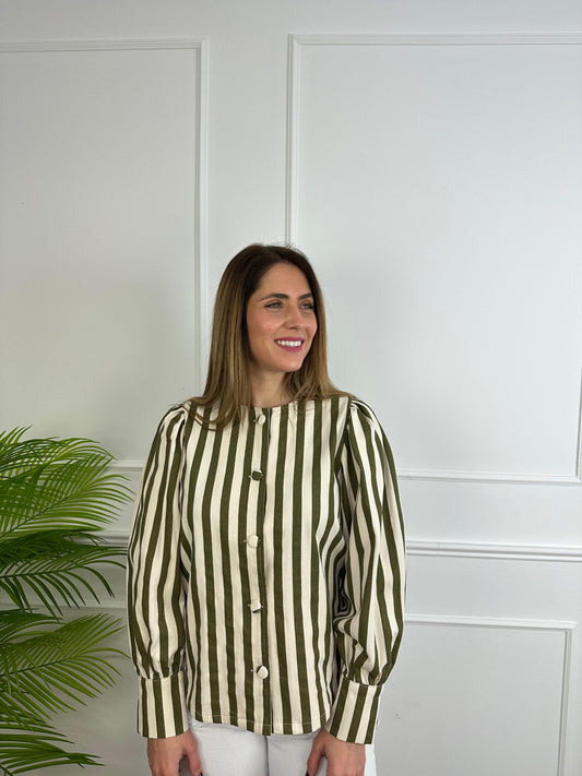 Camisa rayas verde y blanca