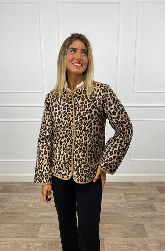 Chaqueta acolchada animal print