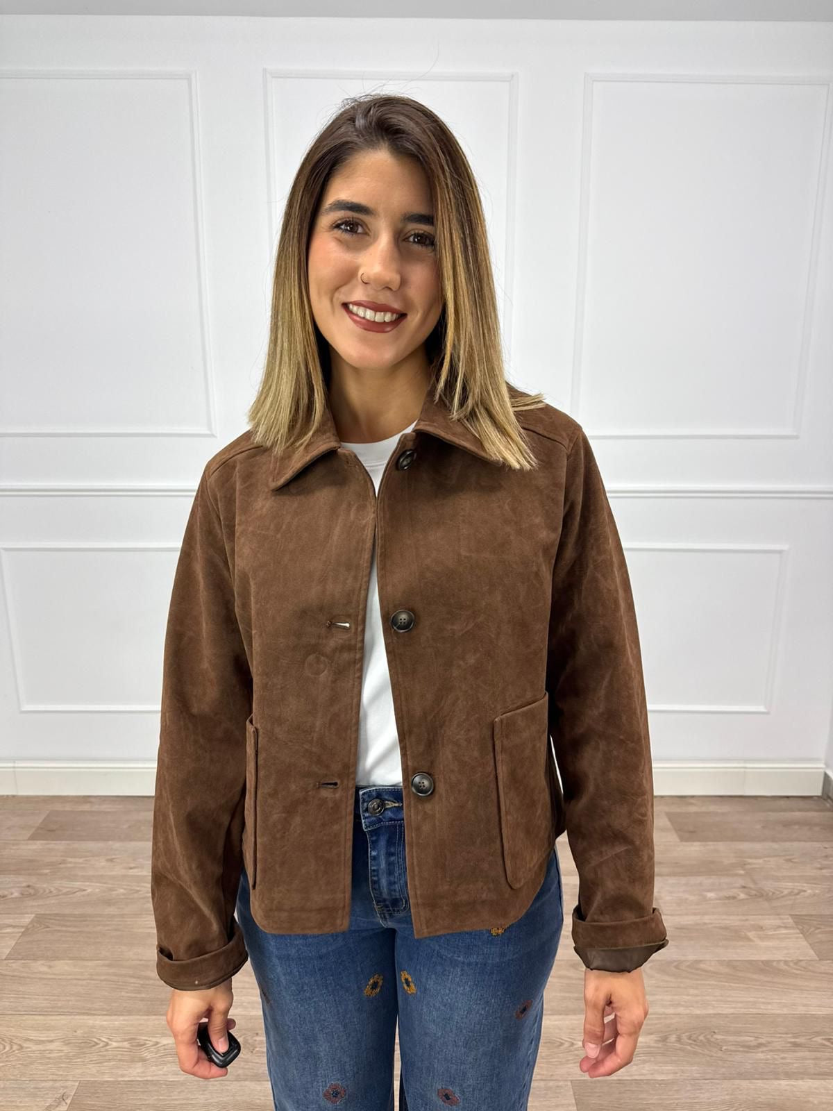 Chaqueta antelina marrón