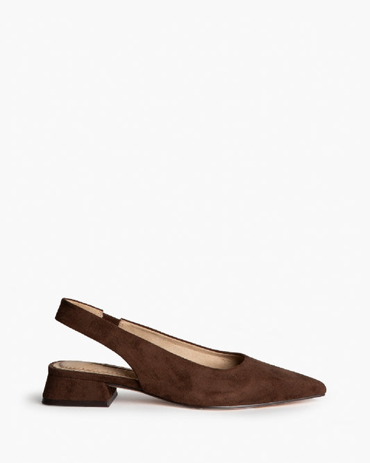 Zapato tacón bajo destalonado café