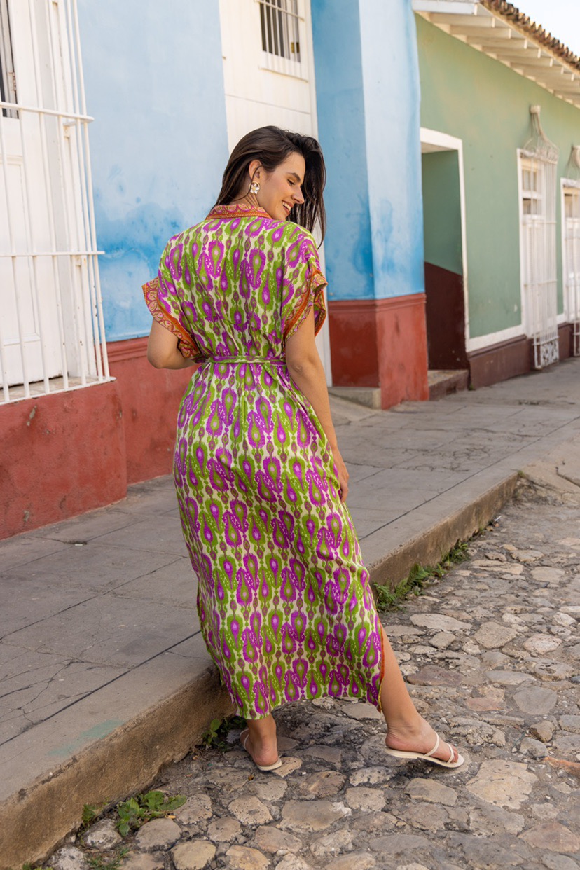 VESTIDO ESTAMPADO TIPO KAFTAN 2