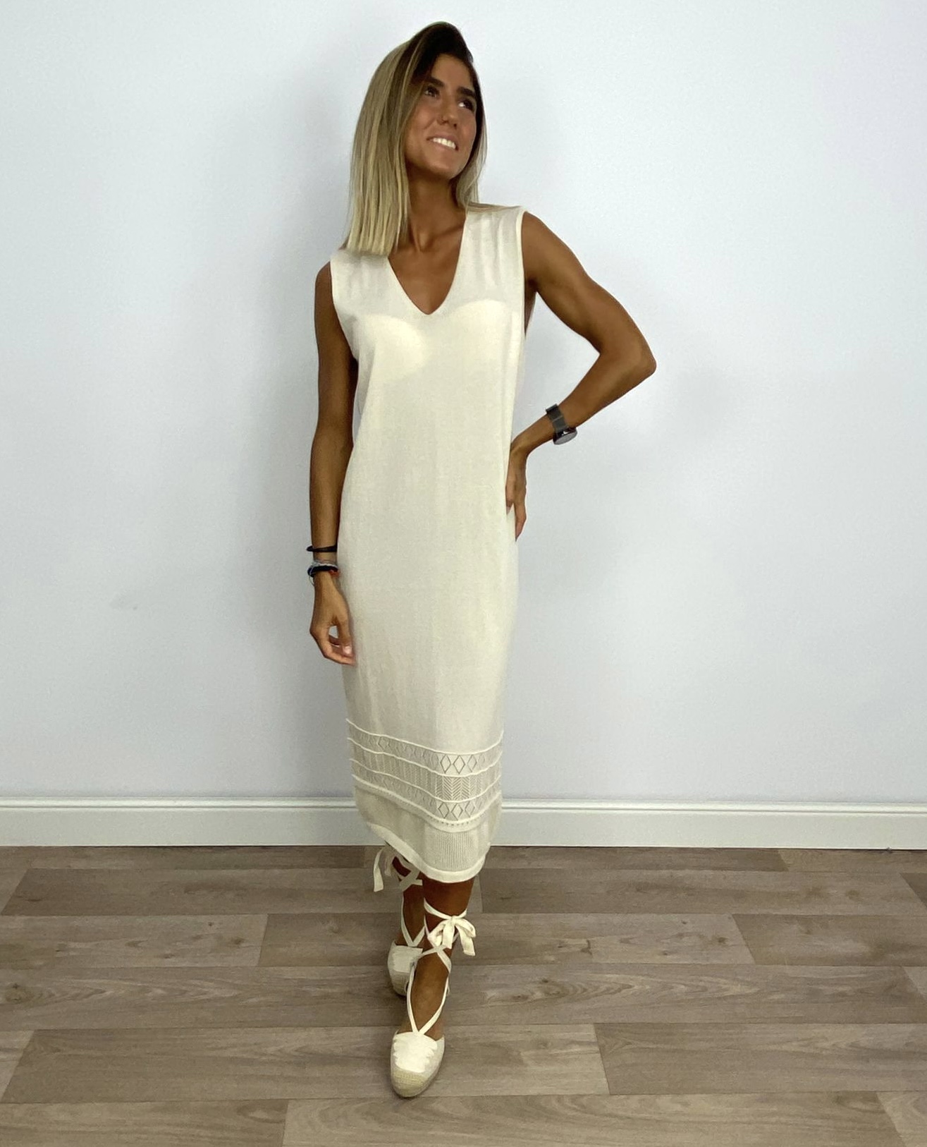 VESTIDO PUNTO BEIGE DETALLE  1